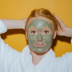 Les vertus de l’argile verte pour purifier la peau et calmer les irritations