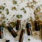 Comment l’aromathérapie peut soulager les petits maux du quotidien