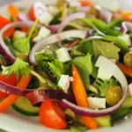 L’effet des couleurs de l’assiette sur nos choix alimentaires et notre satiété